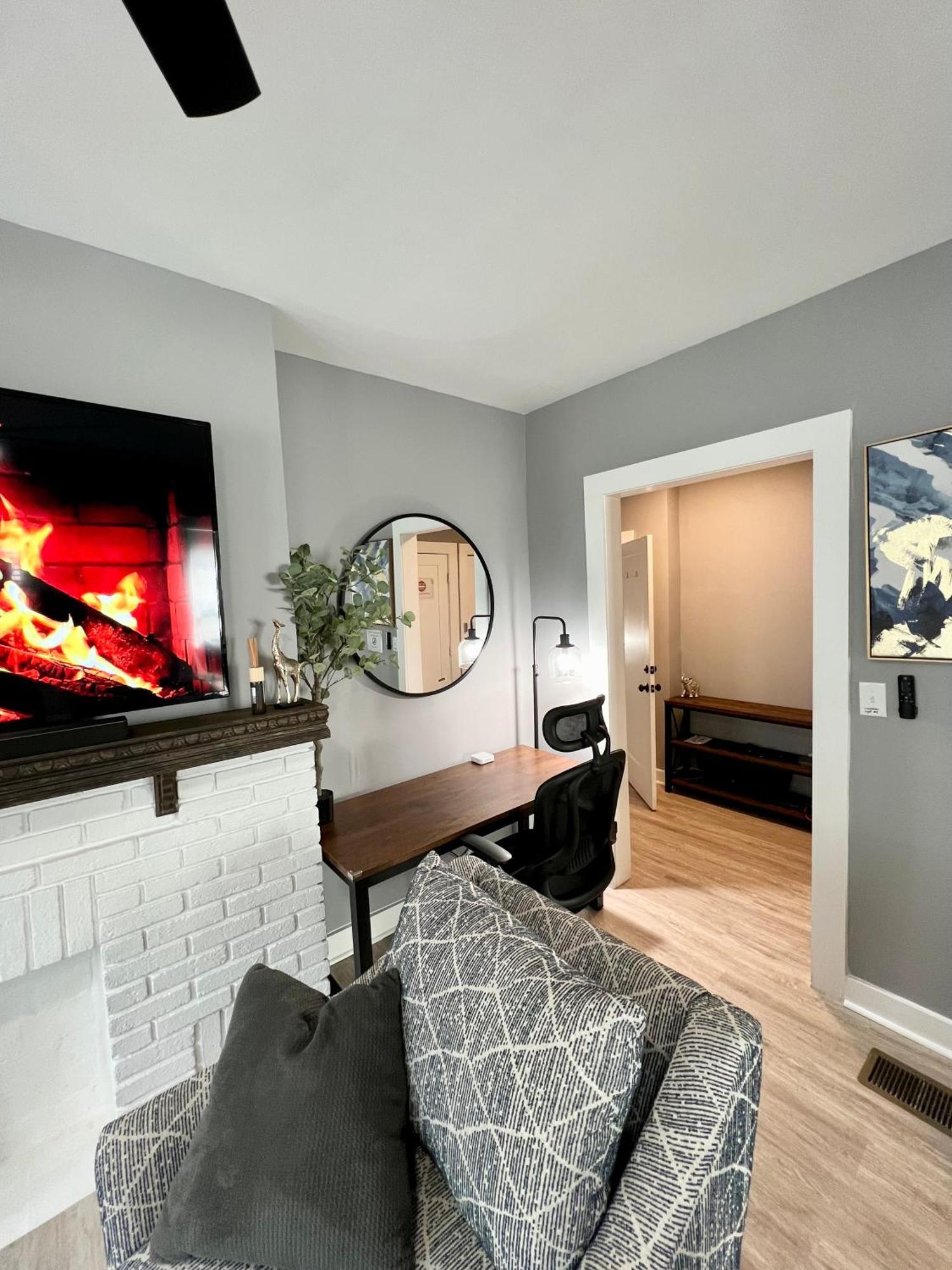 Charming 2Br 2Ba 10 Min Dt Airport By Lsp Homes Atlanta Exterior foto