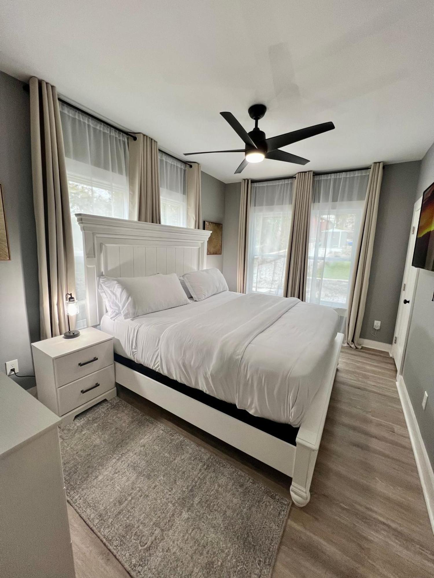 Charming 2Br 2Ba 10 Min Dt Airport By Lsp Homes Atlanta Exterior foto