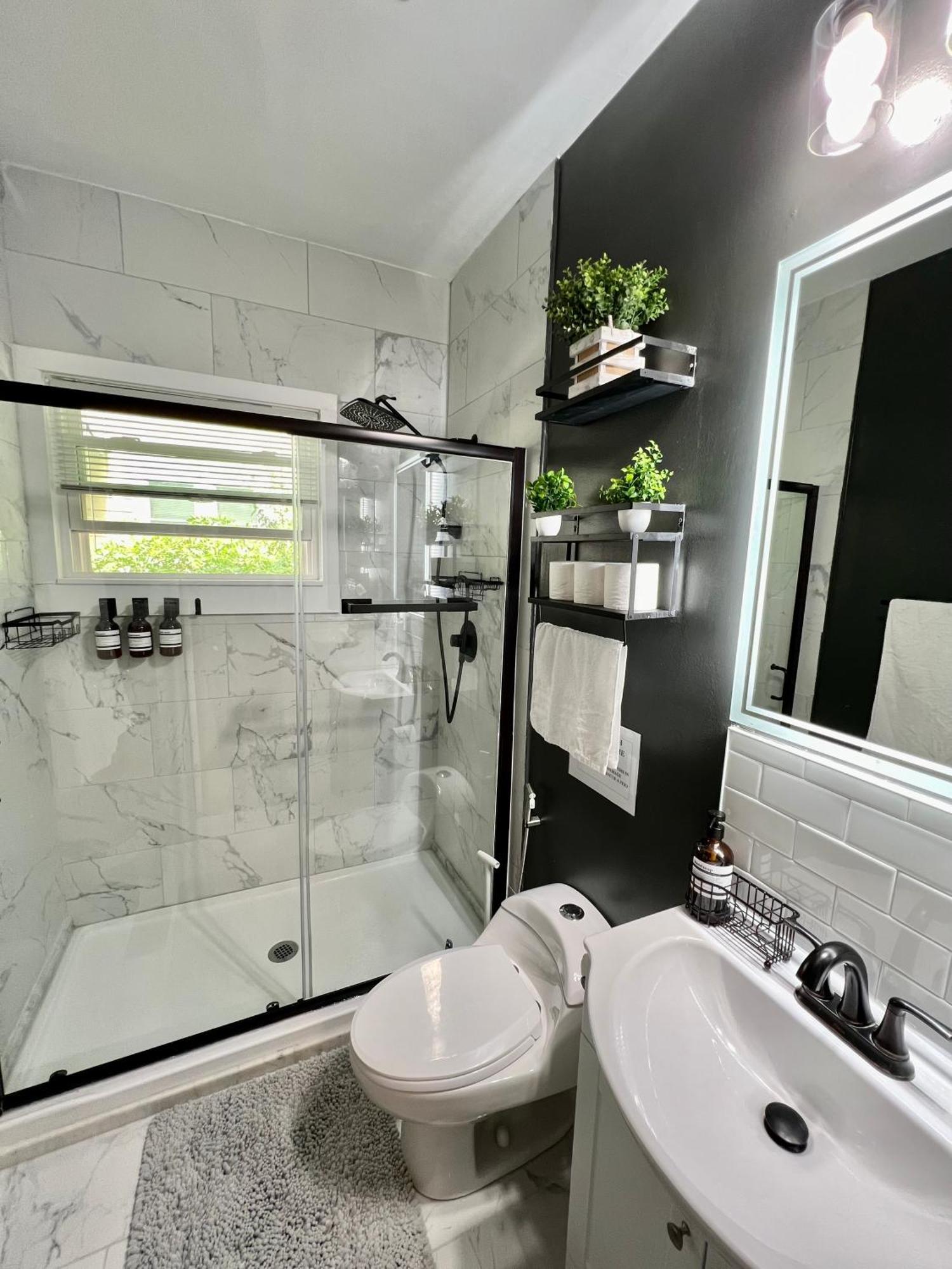 Charming 2Br 2Ba 10 Min Dt Airport By Lsp Homes Atlanta Exterior foto