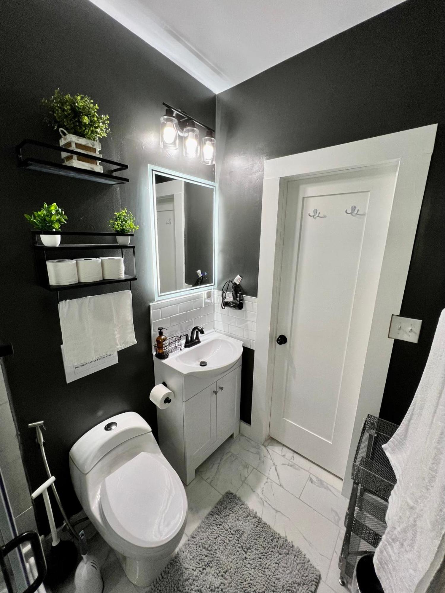Charming 2Br 2Ba 10 Min Dt Airport By Lsp Homes Atlanta Exterior foto